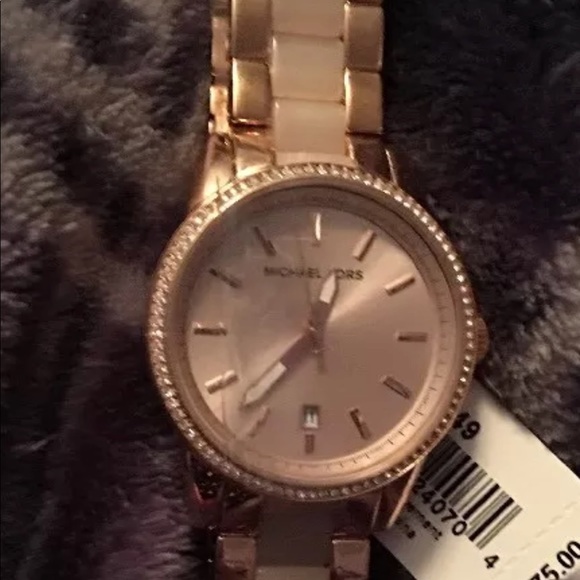 MICHAEL KORS MK6349 WOMEN'S Pink BLUSH WATCH New time piece statement - Picture 4 of 5